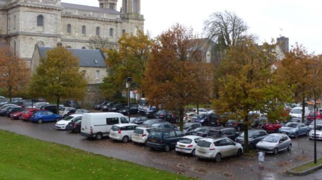 Appartement Lumineux T2 Vieille 3 Pers Parking Gratuit - By La Source D'orfée Boulogne-sur-Mer